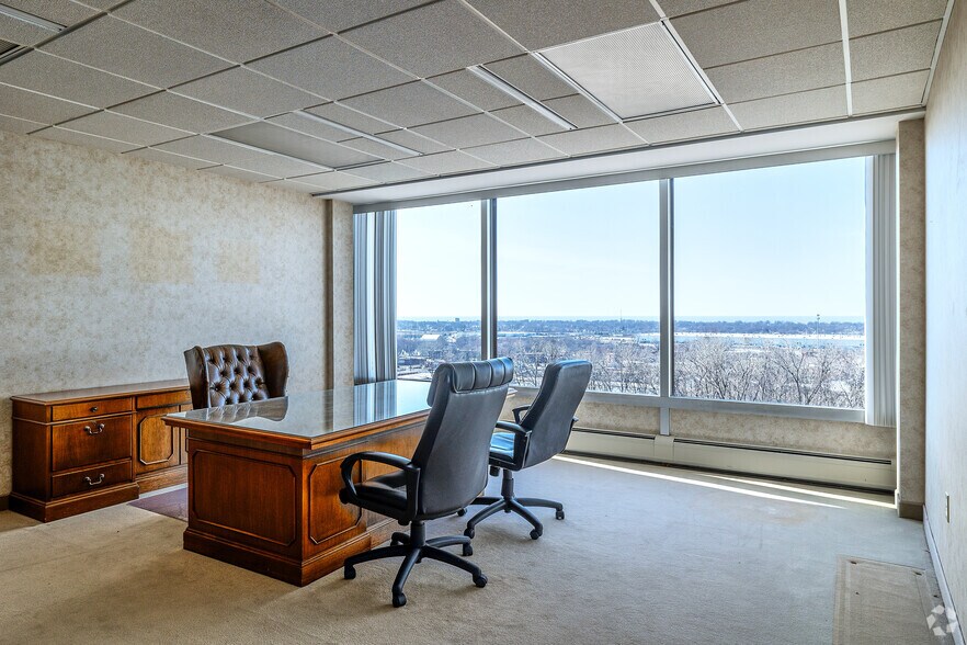 More Photos Of 26300 Euclid Ave, Cleveland Office For Lease