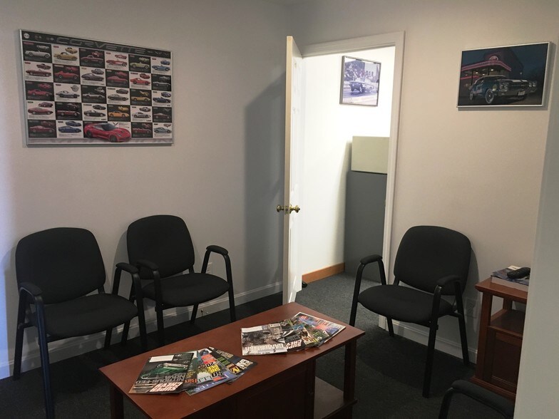 More Photos Of 40 White's Path, South Yarmouth Showroom For Lease