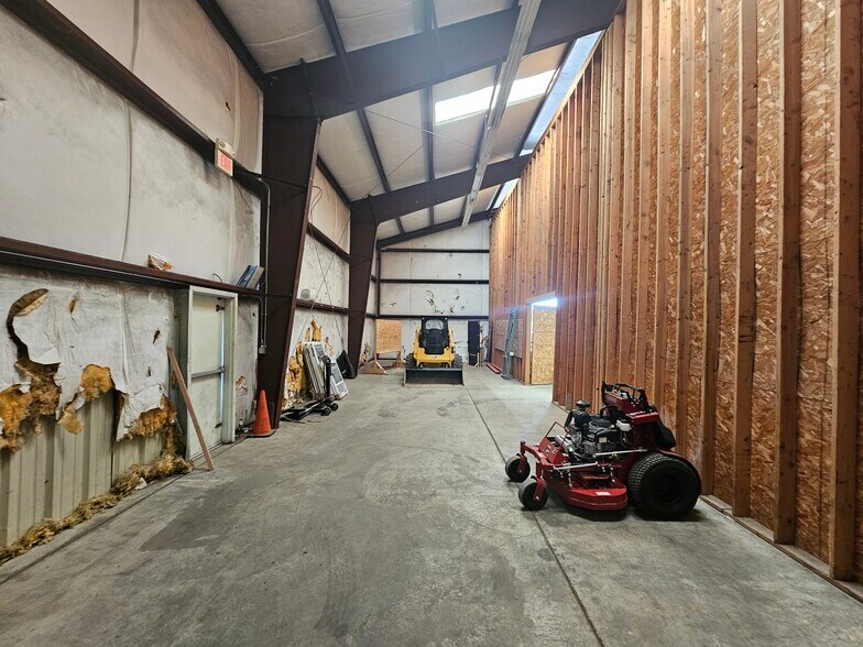 More Photos Of 808 N Ellsworth St, Allentown Warehouse For Sale