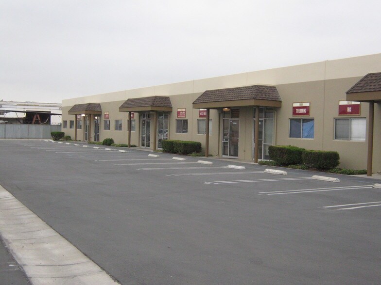 More Photos Of 1600-1618 E Wilshire Ave, Santa Ana Manufacturing For Lease