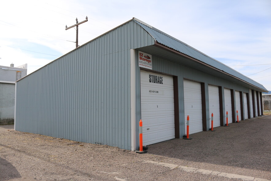 More Photos Of 20 S 1st St W, Downey Self Storage For Sale