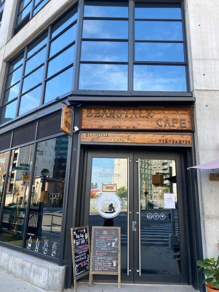 More Photos Of 1143 47th Ave, Long Island City Medical For Lease