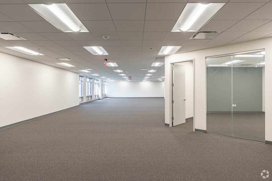 More Photos Of 9200-9211 Corporate Blvd, Rockville Unknown For Lease