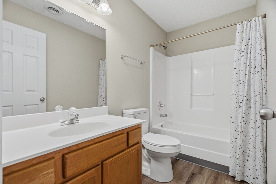 More Photos Of , Portland Multifamily For Sale