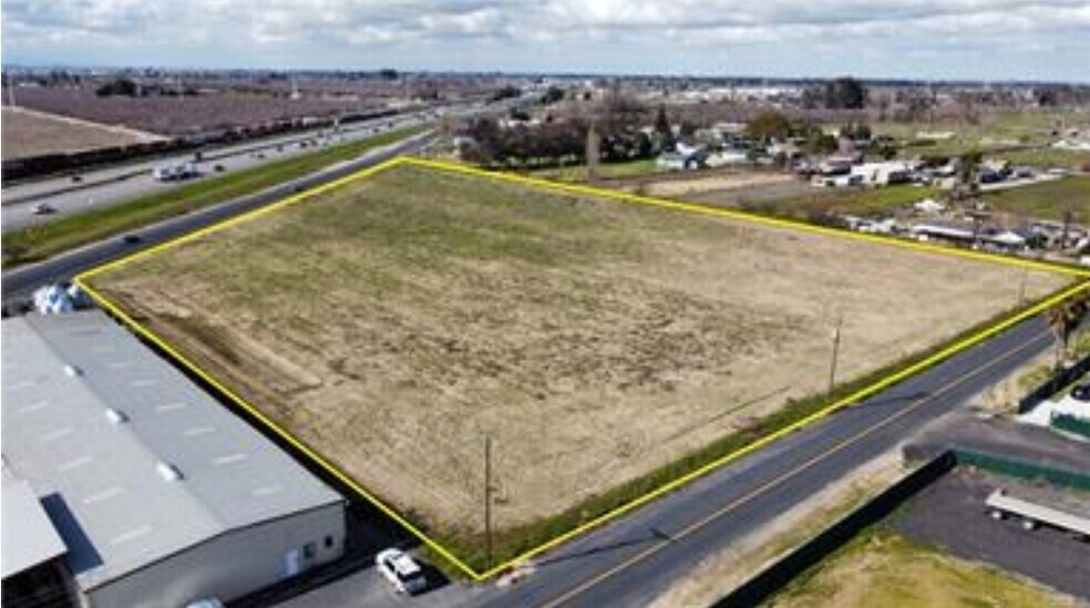 More Photos Of 4815 Esmar, Ceres Land For Lease