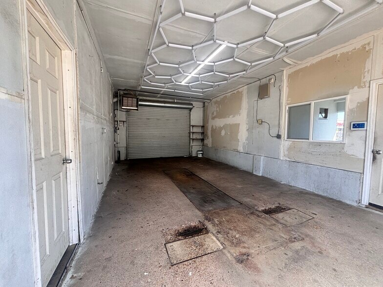 More Photos Of 3101 W 10th St, Greeley Carwash For Lease