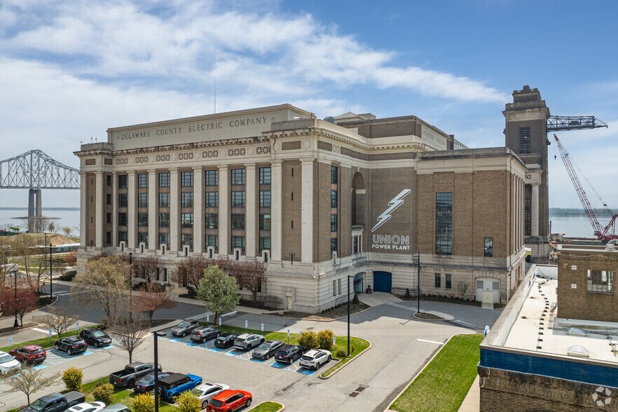 More Photos Of 2501 Seaport Dr, Chester Office For Lease