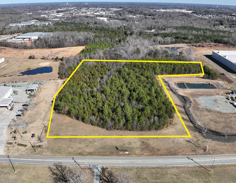 Primary Photo Of Whites Kennel Road, Burlington Land For Lease