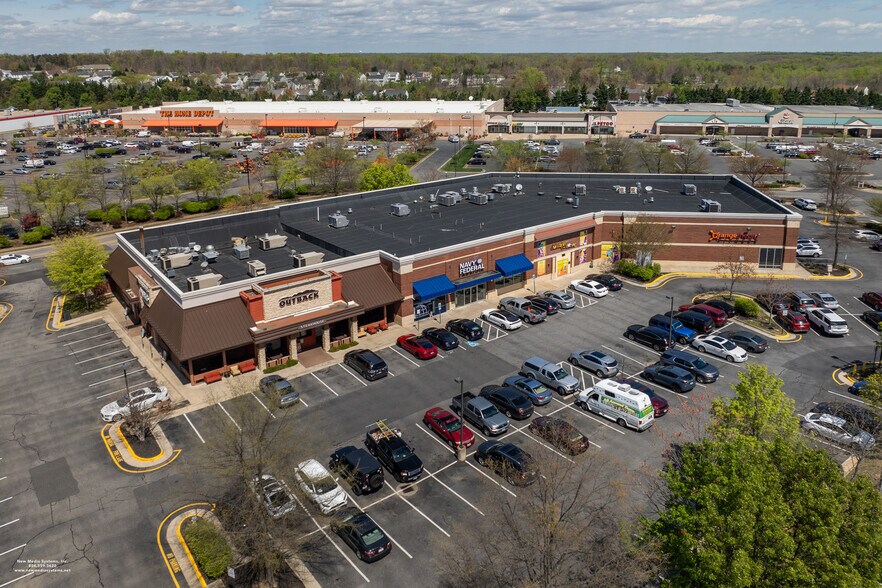 More Photos Of 308 Worth Ave, Stafford General Retail For Sale