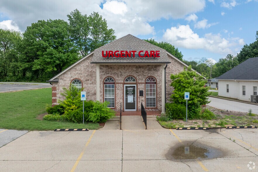 More Photos Of 11717 S Memorial Dr, Bixby Medical For Lease