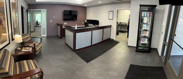 More Photos Of 5760 Nimtz Pky, South Bend Office For Sale