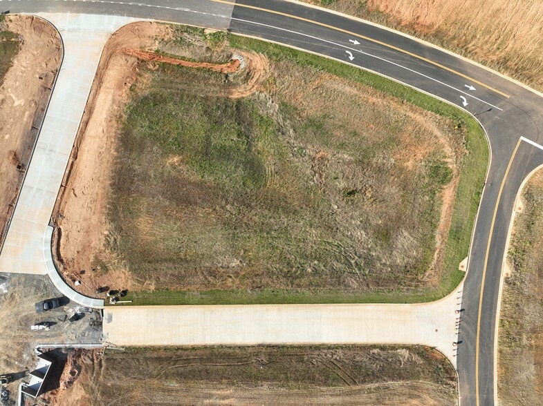 More Photos Of Intersection of 411 & Burnt Hickory Connector, Cartersville Land For Sale