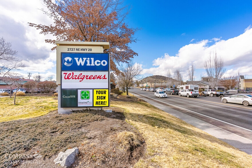 More Photos Of 62080 NE 27th St, Bend Restaurant For Sale