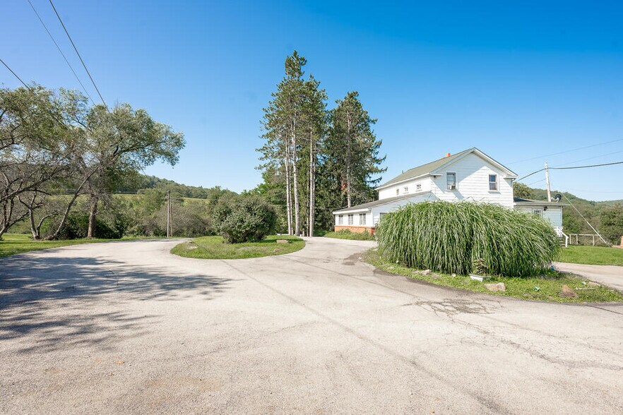 More Photos Of 215 Plowman Rd, Vintondale Specialty For Sale