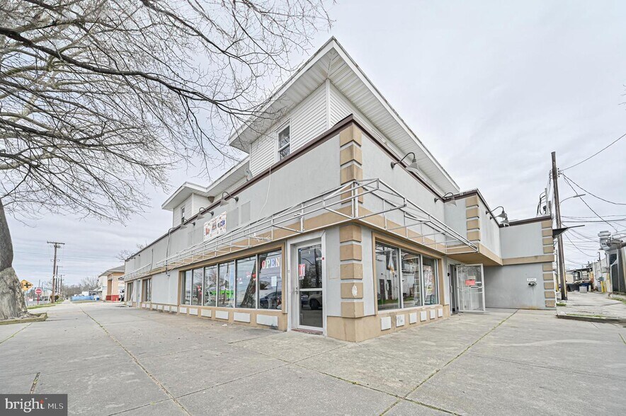 Primary Photo Of 13 N East Blvd, Vineland Flex For Sale