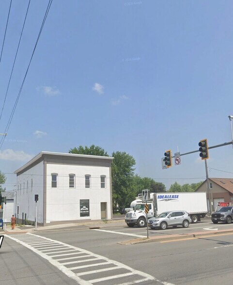 Primary Photo Of 930 Oriskany St, Utica Storefront Retail Office For Lease