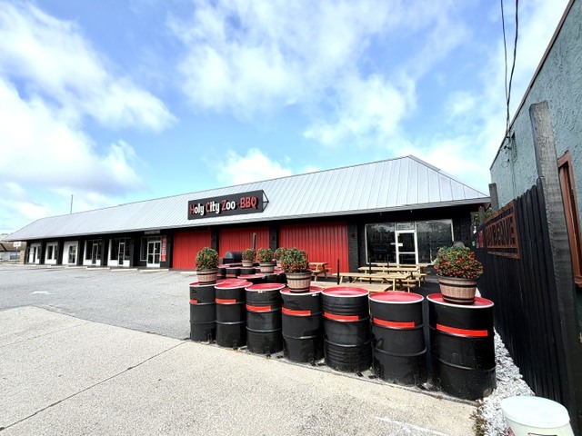 Primary Photo Of 190 S County Road 427, Longwood Freestanding For Lease