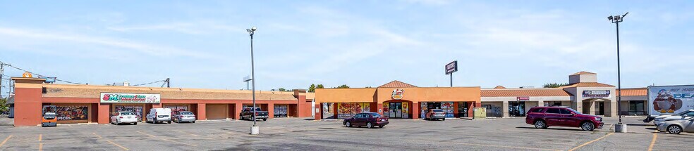 More Photos Of 101-131 Vista Way, Kennewick Storefront For Sale
