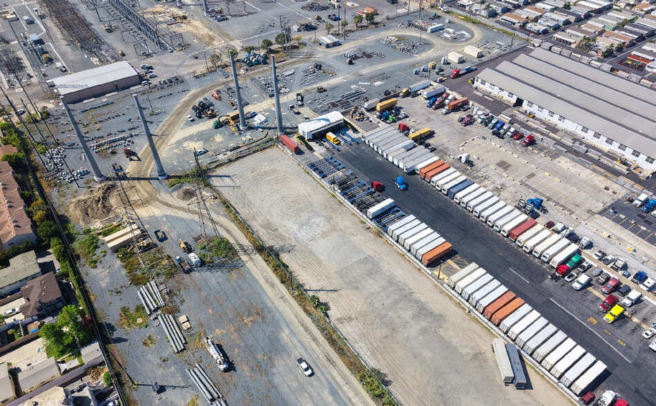 More Photos Of 6901 Cherry Ave, Long Beach Land For Lease