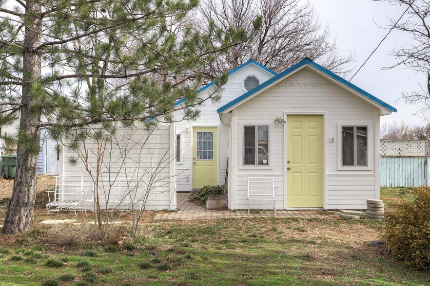 More Photos Of 218 N Avenue C, Kuna Apartments For Sale
