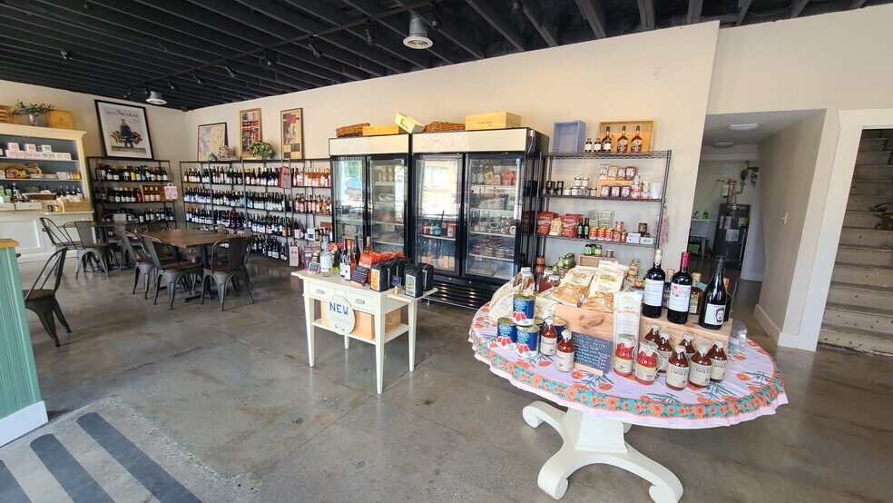 More Photos Of 229 Elm St, Ludlow General Retail For Sale