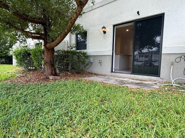 More Photos Of 716-731 SW 12th St, Homestead Apartments For Sale