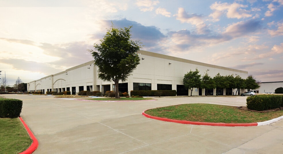 Primary Photo Of 3605 E Plano Pky, Plano Light Distribution For Lease