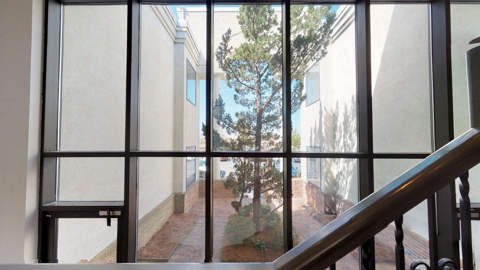 More Photos Of 2101 N Sardis Rd, Charlotte Office For Lease