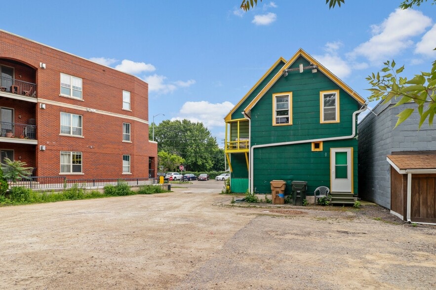 More Photos Of 2118 Atwood Ave, Madison Storefront For Sale