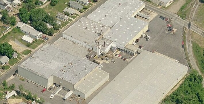 More Photos Of 415 Bank St, Bridgeton Manufacturing For Lease