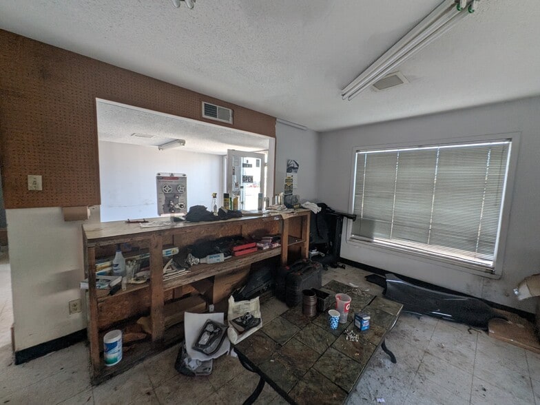 More Photos Of 1204 K Ave, Plano Storefront Retail Office For Lease