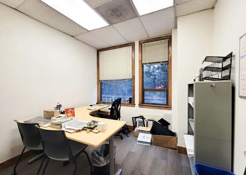 More Photos Of 45-49 Powell St, San Francisco Loft Creative Space For Lease