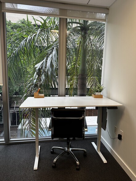 More Photos Of 150 SE 2nd Ave, Miami Coworking Space