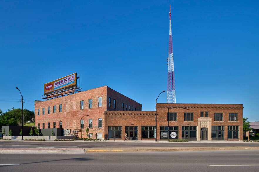 More Photos Of 1201 Keosauqua Way, Des Moines Office For Lease