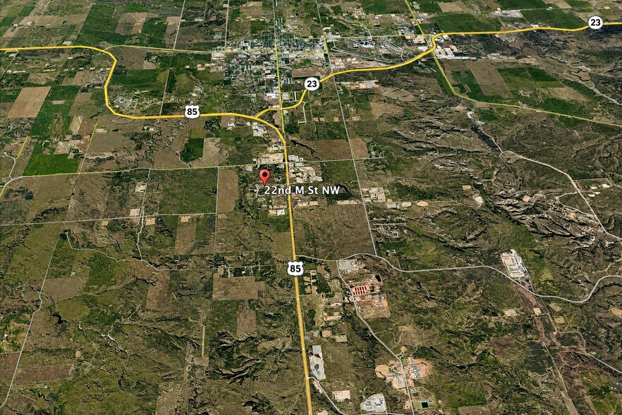 More Photos Of 22 NW M St, Watford City Trailer Camper Park For Sale
