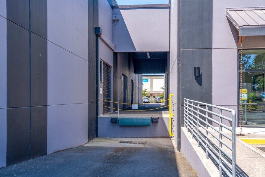 More Photos Of 4510 NE 68th Dr, Vancouver Warehouse For Lease