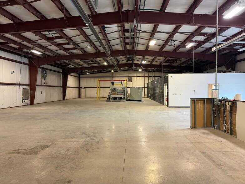 More Photos Of 1010 Brice St, Newark Warehouse For Sale
