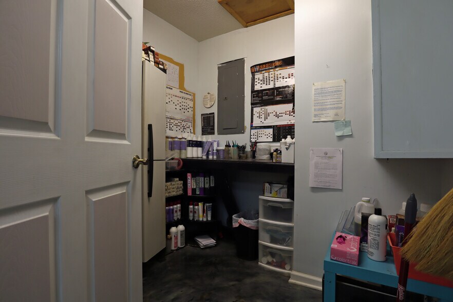 More Photos Of 3133 Vass Carthage Rd, Carthage Freestanding For Sale