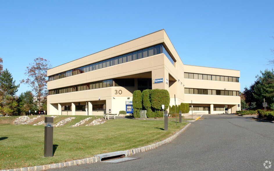 More Photos Of 30 Columbia Tpke, Florham Park Office For Lease