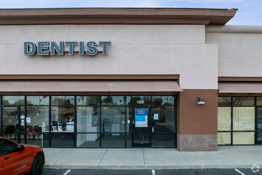 More Photos Of 1825-1855 W Greenway Rd, Phoenix Freestanding For Lease