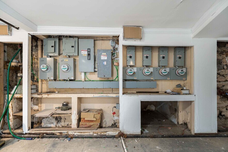 More Photos Of 1501 Broadway, Brooklyn Apartments For Sale