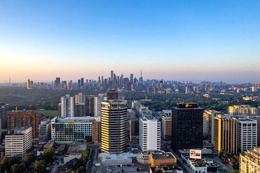 More Photos Of 22 St Clair Ave E, Toronto Office For Lease