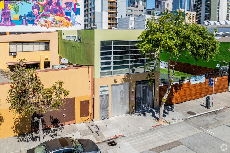 More Photos Of 890-894 Folsom St, San Francisco Loft Creative Space For Lease