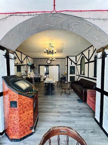 More Photos Of 4 Station Rd, Blackpool Hotel For Sale