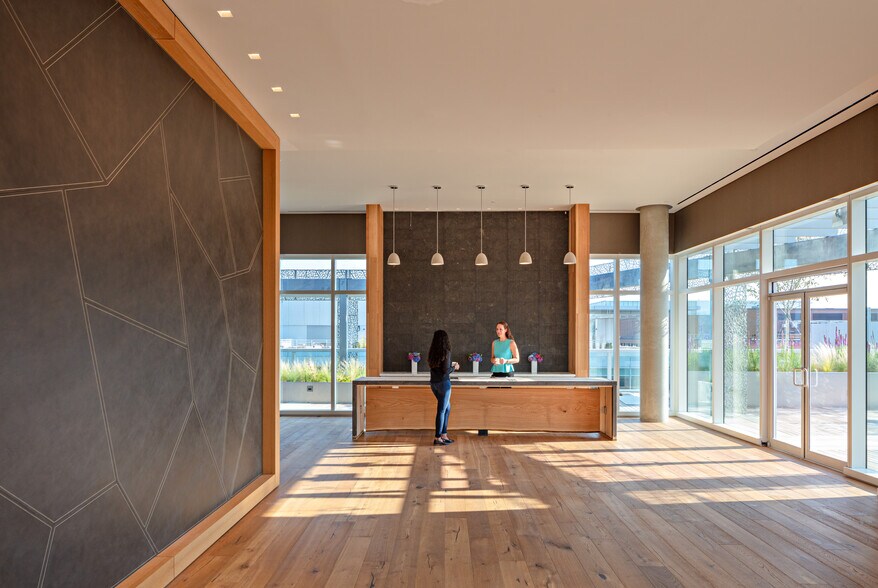 More Photos Of 2100 L St NW, Washington Office For Sale