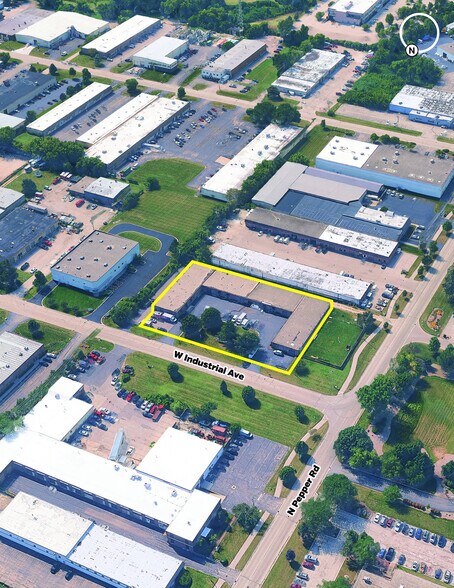 More Photos Of 22073 N Pepper Rd, Lake Barrington Warehouse For Lease