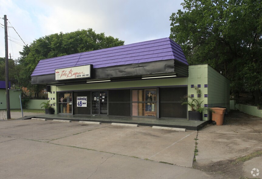More Photos Of 1607 E Riverside Dr, Austin Freestanding For Lease