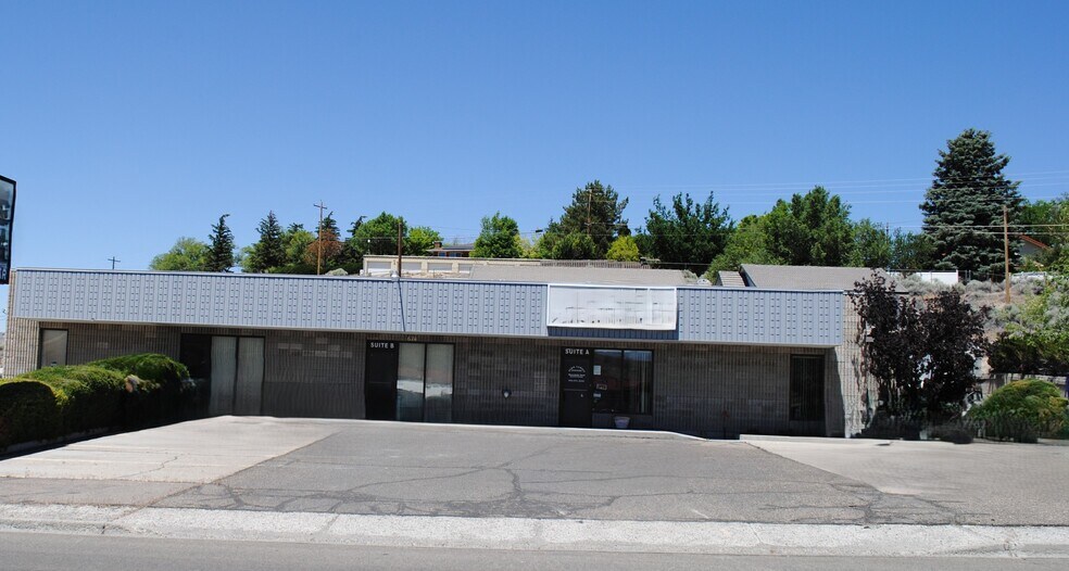 More Photos Of 674 N Cedar St, Elko Medical For Lease