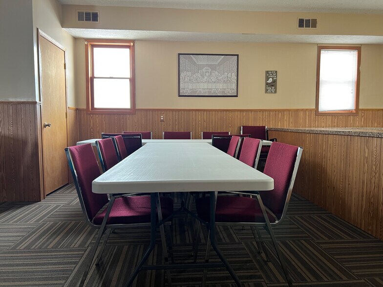 More Photos Of 418 S 14th St, Wymore General Retail For Sale