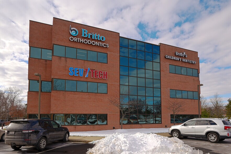 More Photos Of 12700 Black Forest Ln, Woodbridge Office For Lease